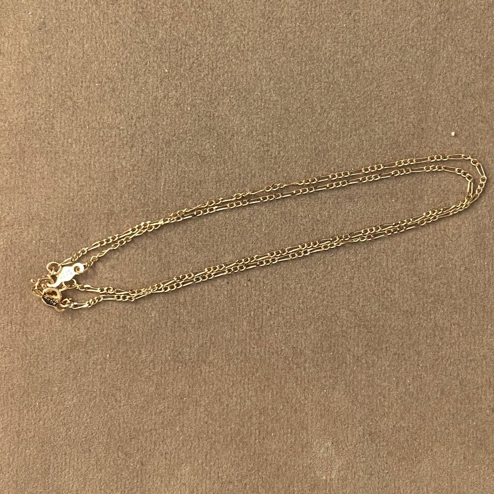 2 Linked Solid 14 K Gold 7 inch Figaro Bracelets - Picture 6 of 7